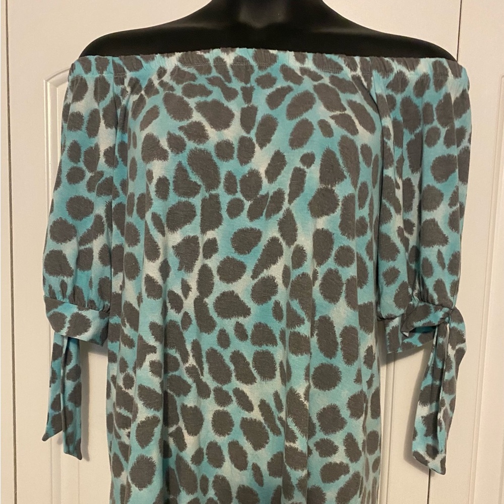 Leopard Print On or Off-Shoulder Tunic Top
